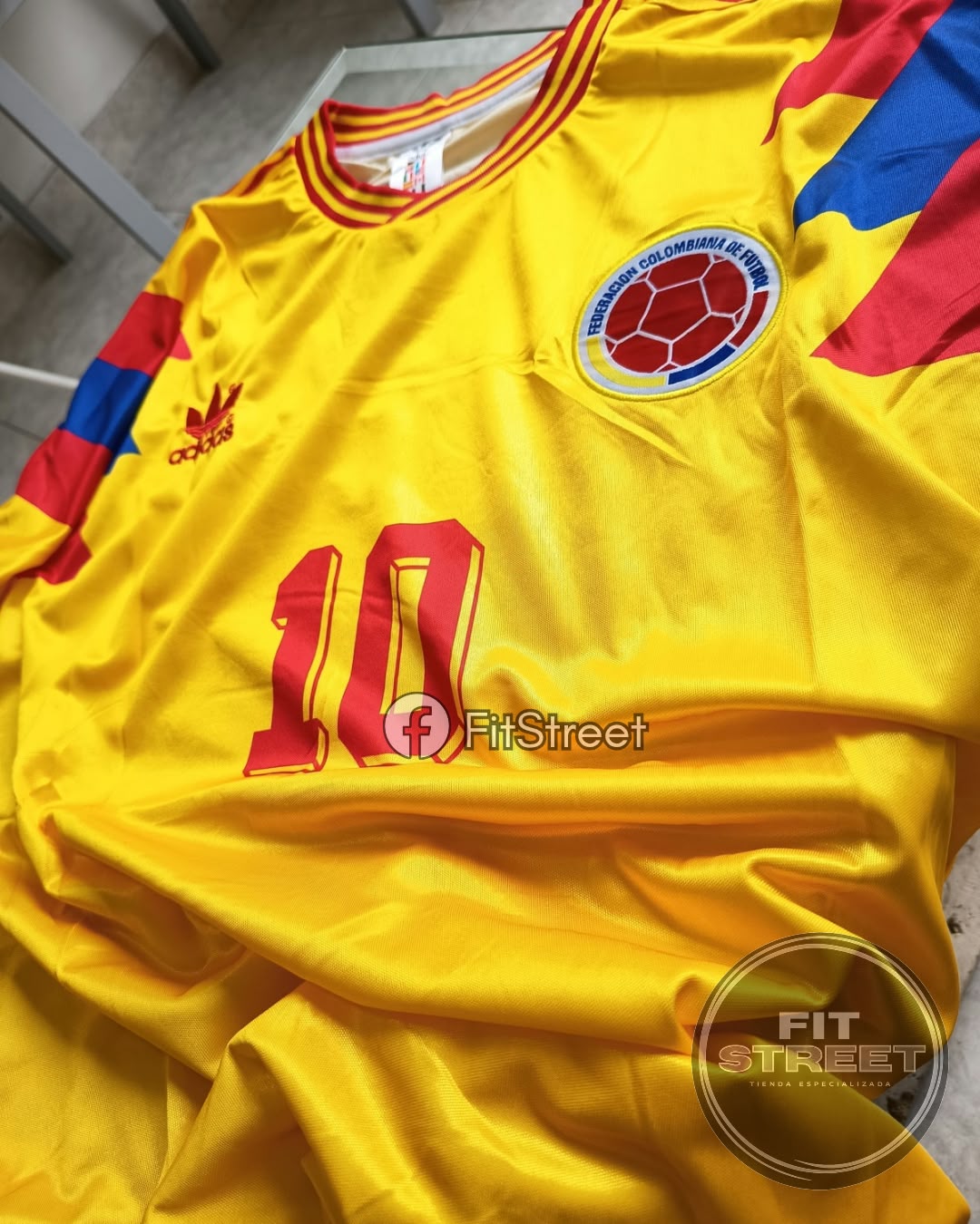 Camiseta Retro Colombia 1990 Amarilla N.° 10 - Imagen 6