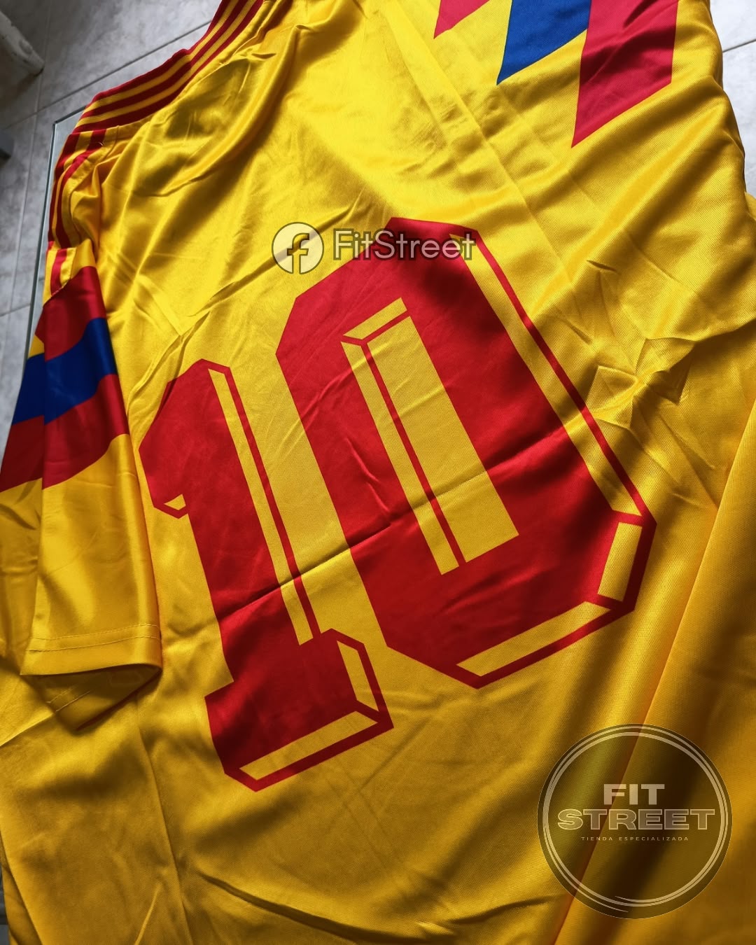 Camiseta Retro Colombia 1990 Amarilla N.° 10 - Imagen 8