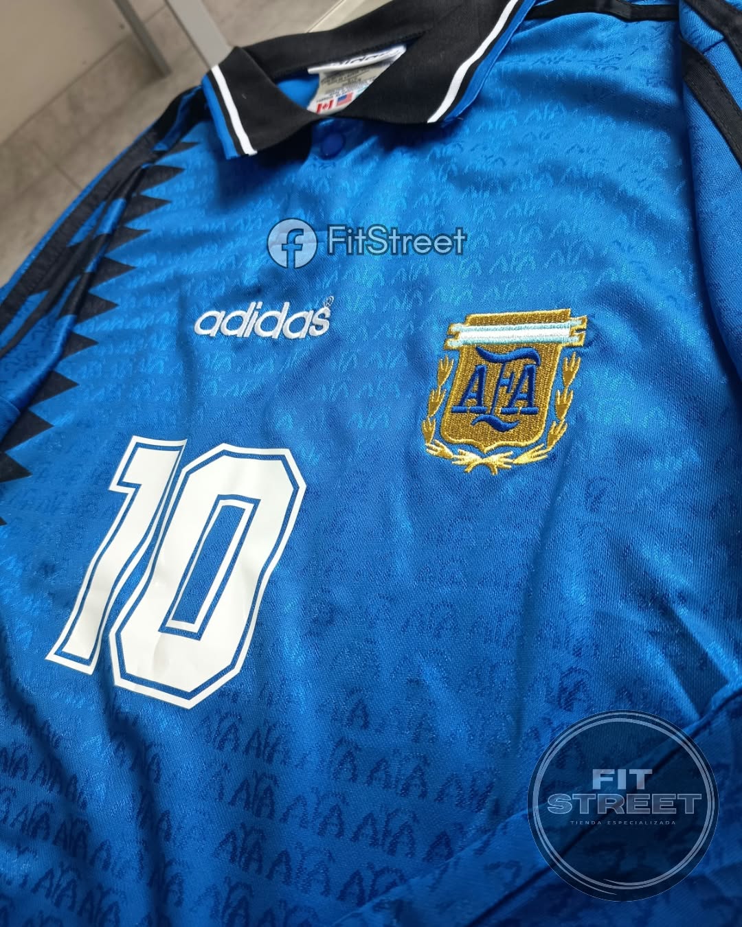 Camiseta Retro Argentina 1994 – Maradona N.º 10 - Imagen 4