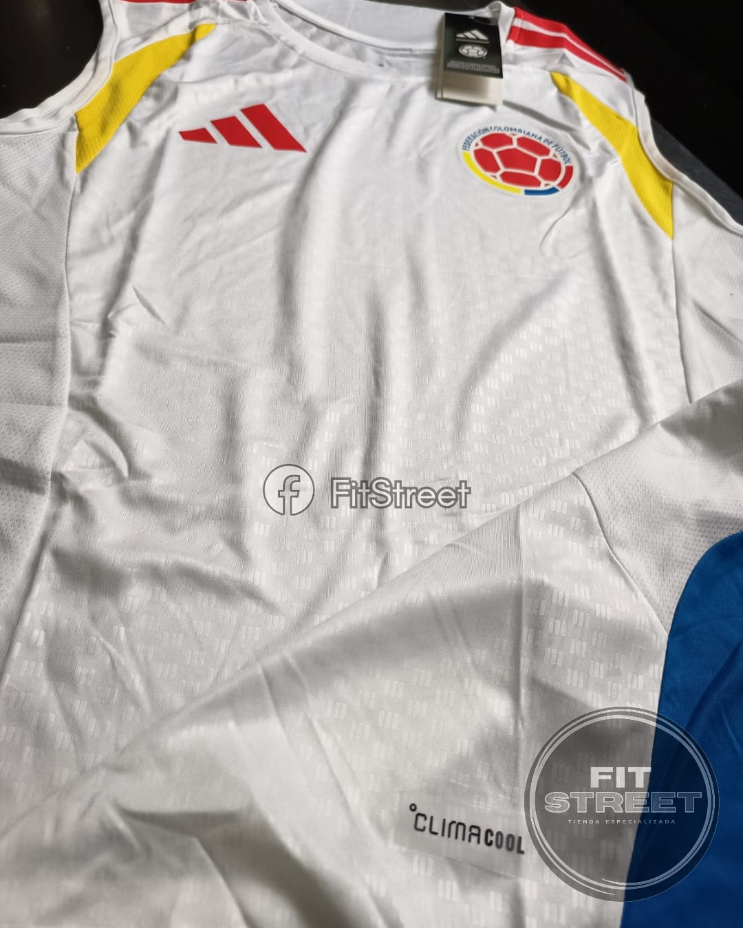 Músculosa Entrenamiento Selección Colombia Blanca 2026 Sin patrocinios - Imagen 3