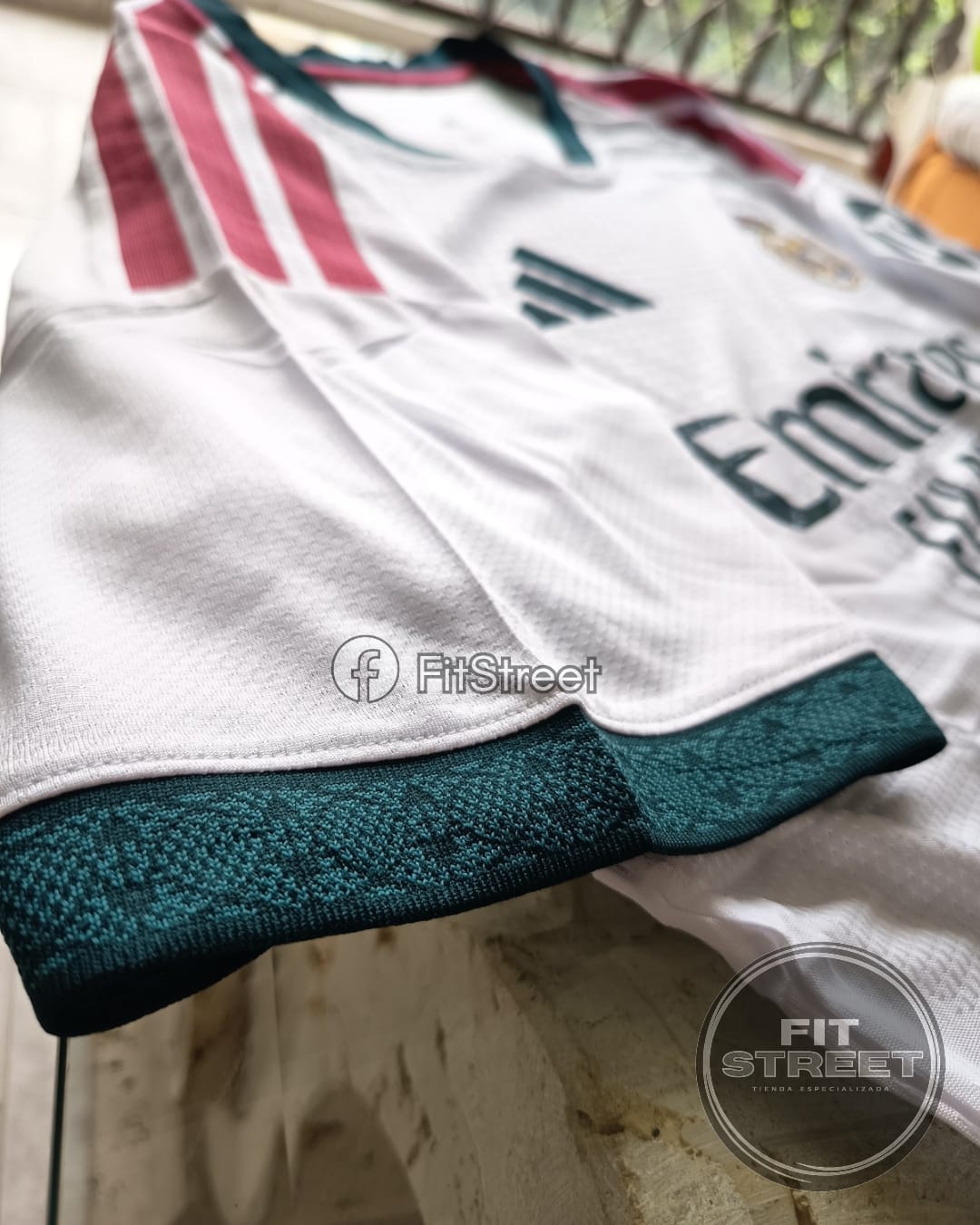 Camiseta Local Real Madrid 2026/27 – Fly Emirates - Imagen 6