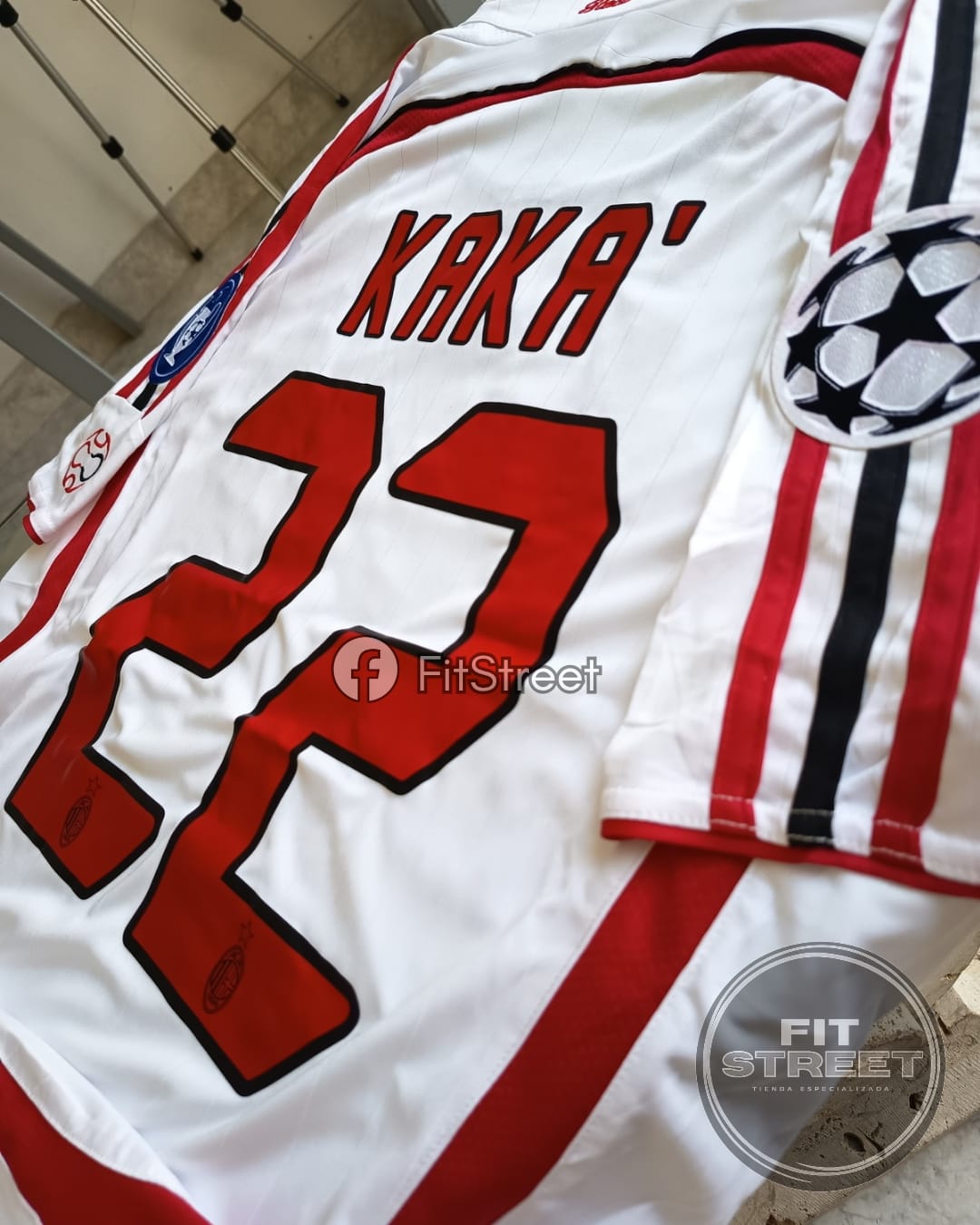 Camiseta Retro AC Milan 2006 - 2007 Kaka N.° 22 - Imagen 8