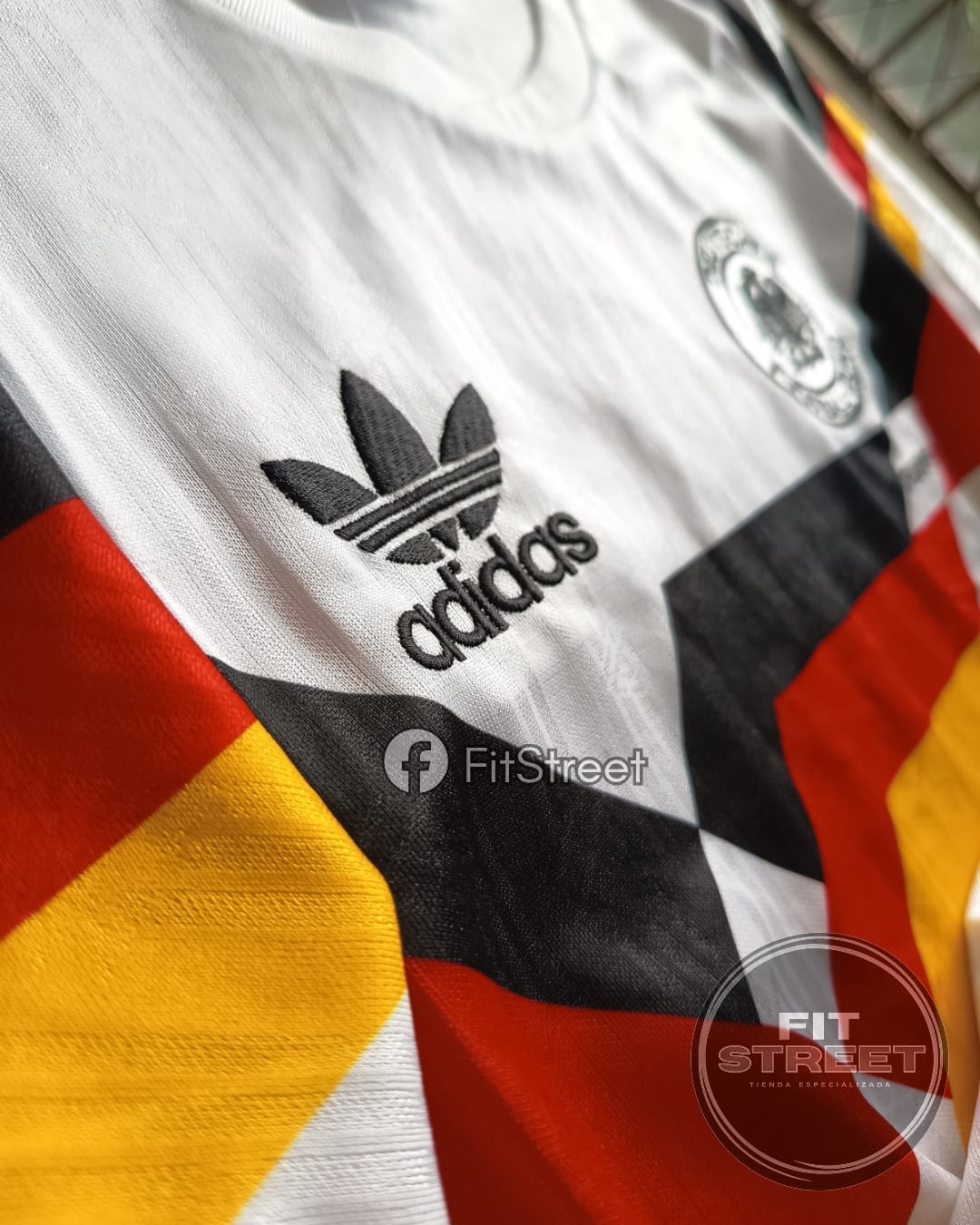 Camiseta Retro Alemania Italia 90 – Mundial 1990 - Imagen 5