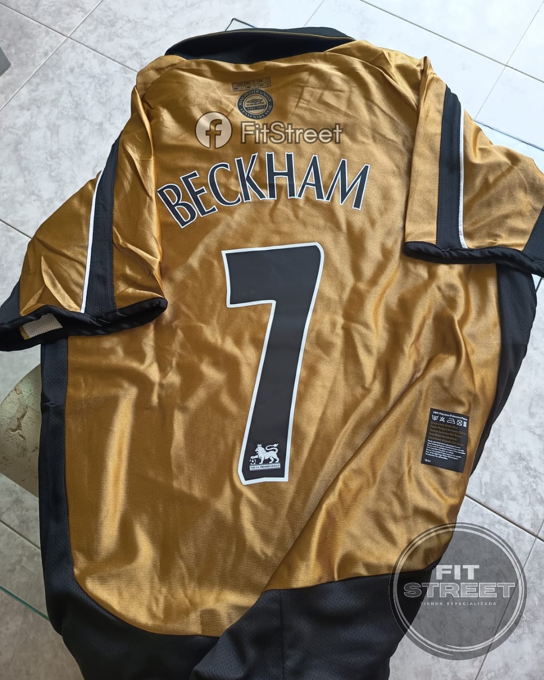 Camiseta Retro - Manchester United Centenary Year 1902–2002 – Doble Faz Beckham N.º 7 - Imagen 8