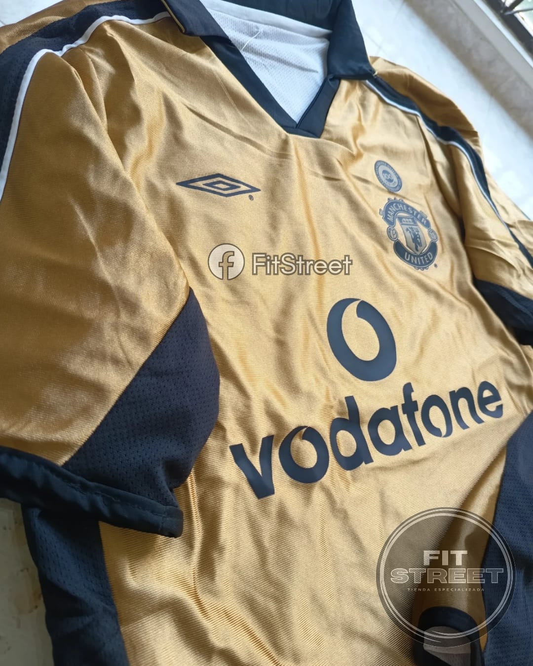 Camiseta Retro - Manchester United Centenary Year 1902–2002 – Doble Faz Beckham N.º 7 - Imagen 6