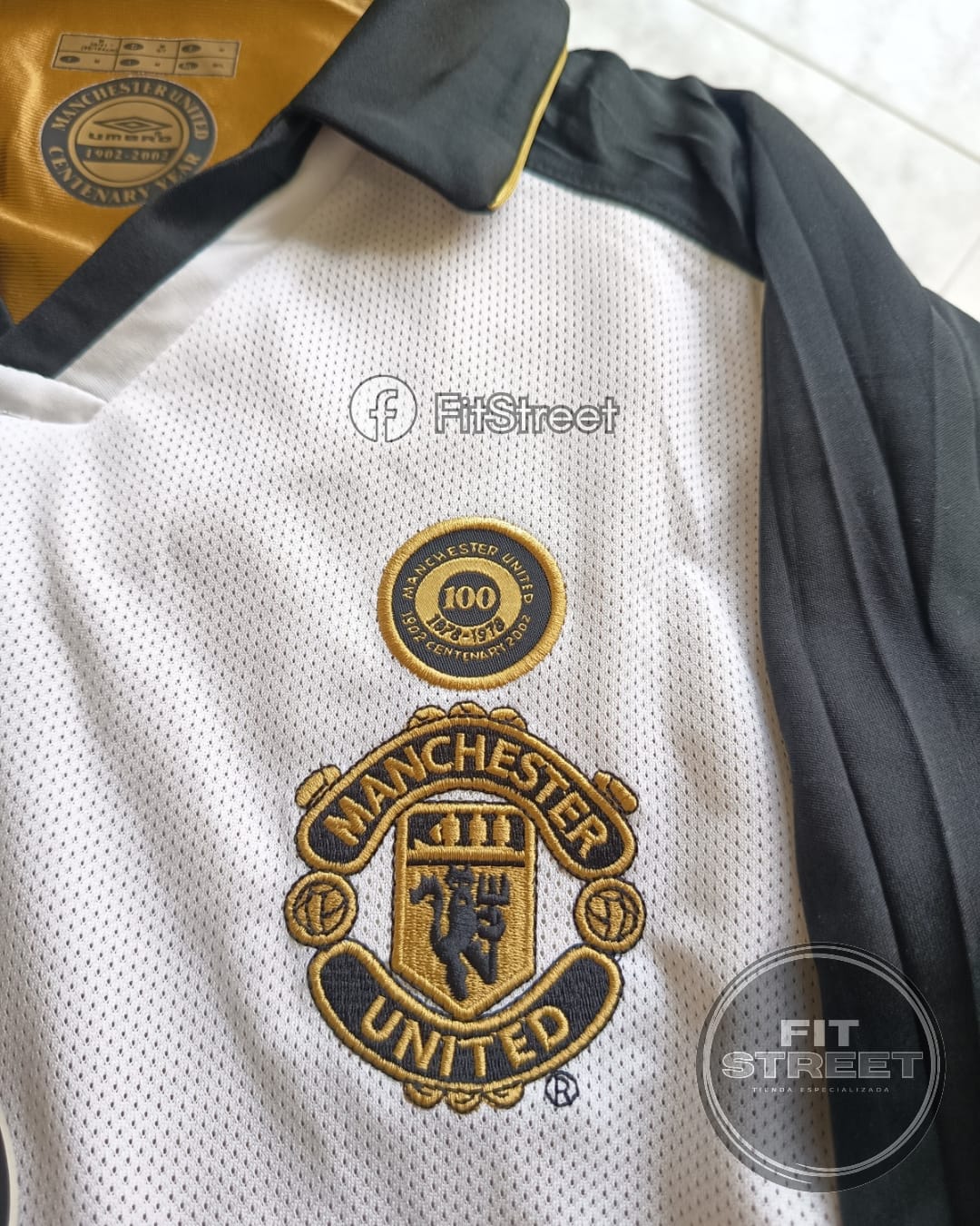 Camiseta Retro - Manchester United Centenary Year 1902–2002 – Doble Faz Beckham N.º 7 - Imagen 13